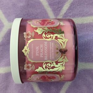 Bath & Body Works Pink Peach Blossom Candle